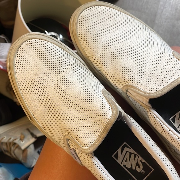 8.5 women’s vans white perf leather low top slip on sneakers - Picture 10 of 10